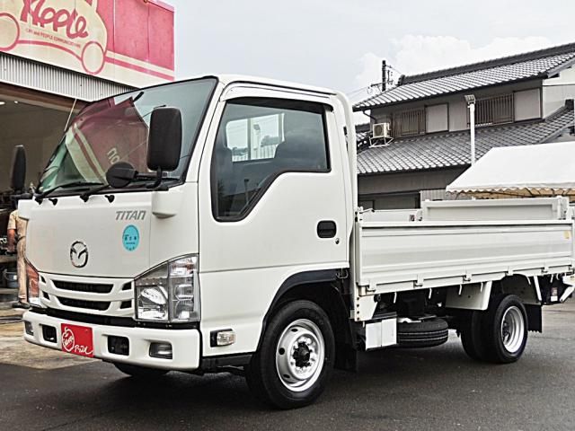 MAZDA / TITAN