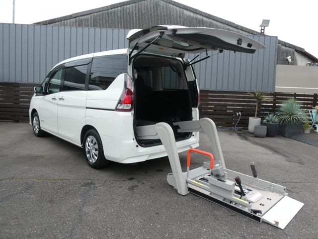 NISSAN / SERENA  WG