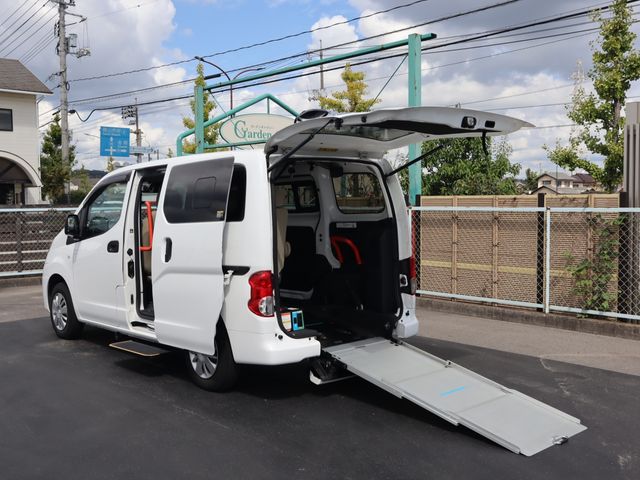 NISSAN / NV200 VANETTE van