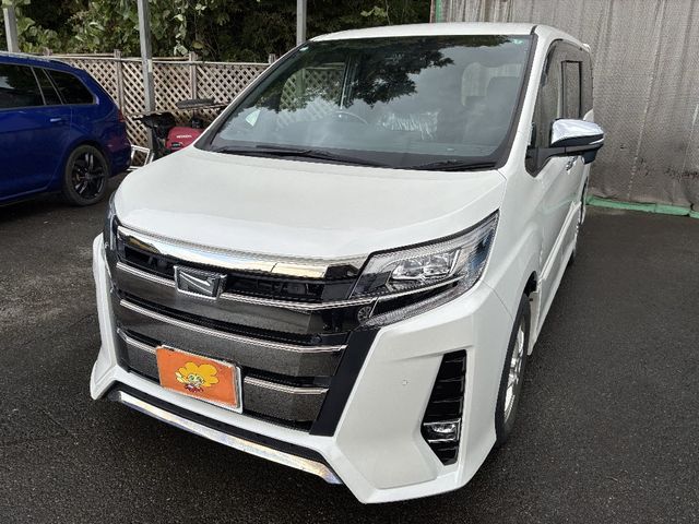 TOYOTA / NOAH 4WD