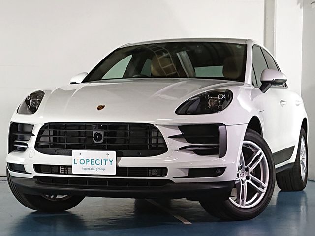 PORSCHE / PORSCHE Macan