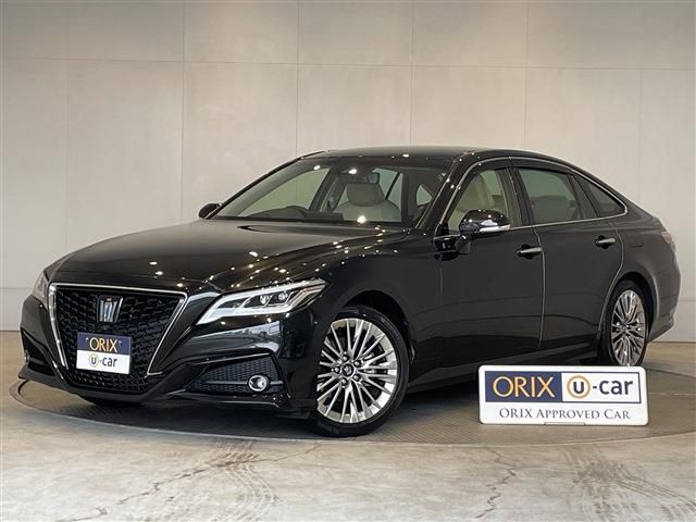 TOYOTA / CROWN sedan hybrid