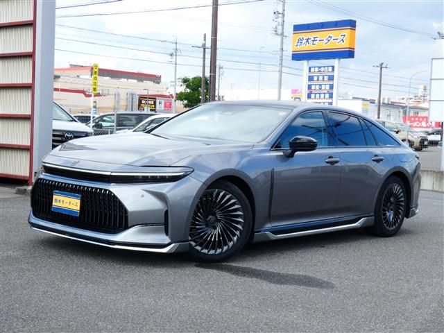 TOYOTA / CROWN sedan hybrid