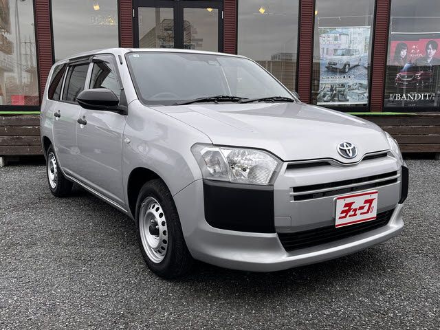 TOYOTA / PROBOX van HYBRID