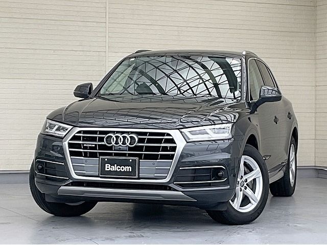 AUDI / AUDI Q5