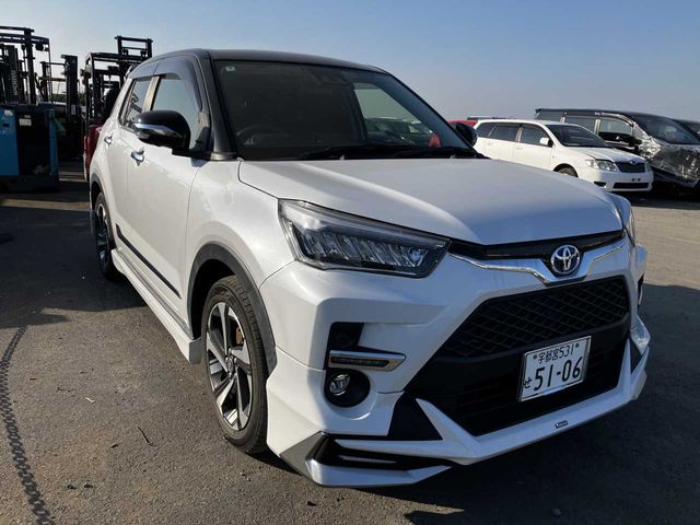 TOYOTA / RAIZE HYBRID