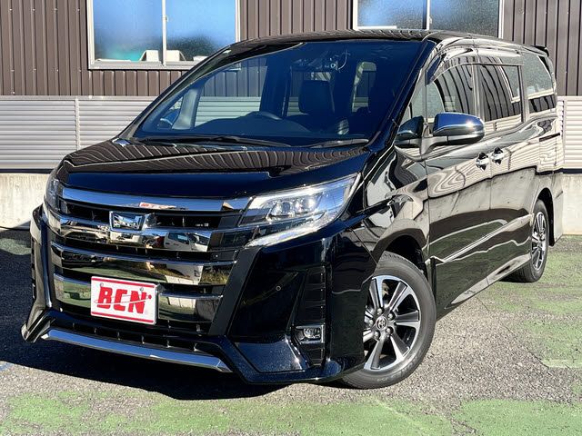 TOYOTA / NOAH