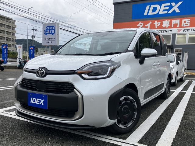 TOYOTA / SIENTA HYBRID