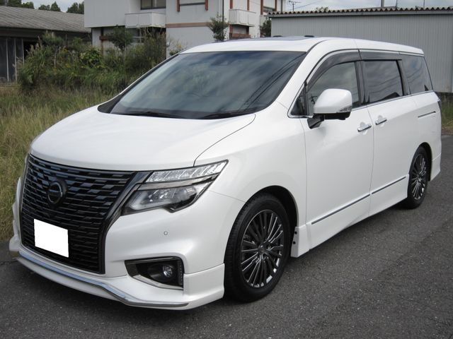 NISSAN / ELGRAND  4WD