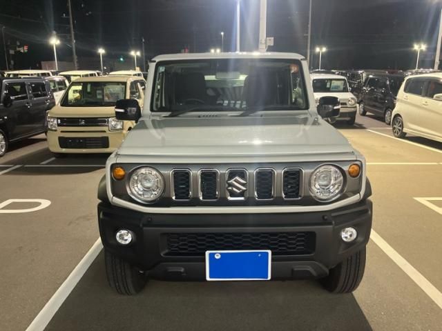 SUZUKI / JIMNY NOMADE