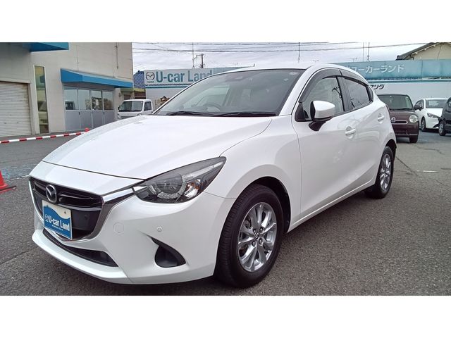 MAZDA / DEMIO