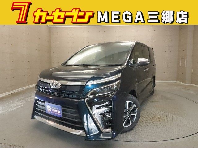 TOYOTA / VOXY