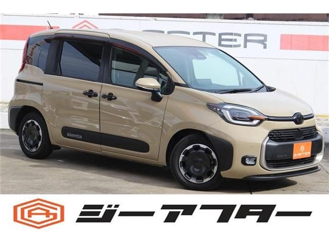 TOYOTA / SIENTA HYBRID