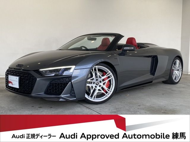 AUDI / AUDI R8 Spyder