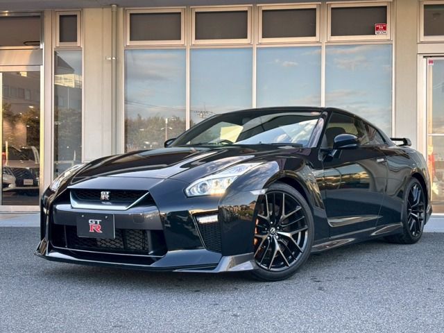 NISSAN / GT-R