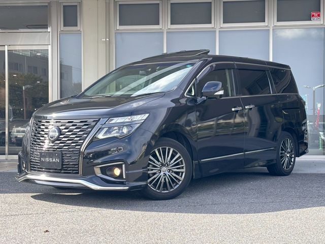 NISSAN / ELGRAND