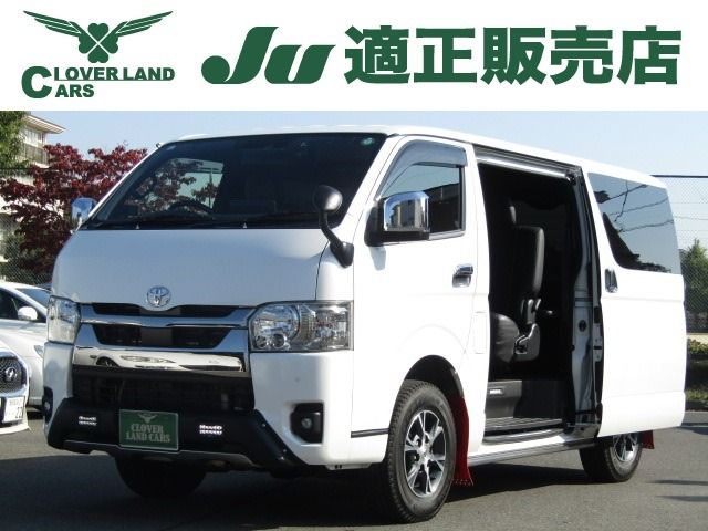 TOYOTA / HIACE van 4WD