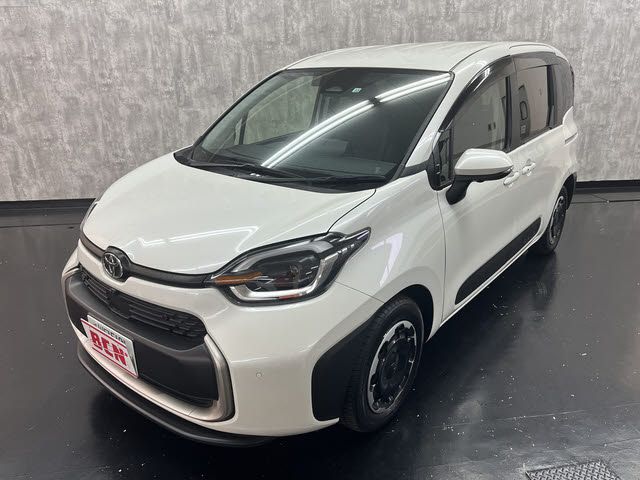 TOYOTA / SIENTA