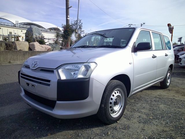 TOYOTA / PROBOX van 4WD