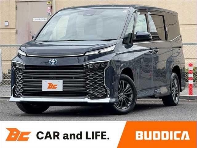 TOYOTA / VOXY HYBRID 4WD