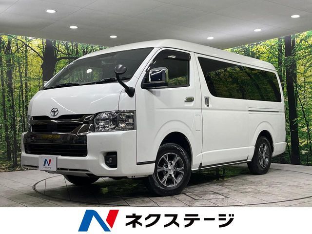 TOYOTA / HIACE van 4WD