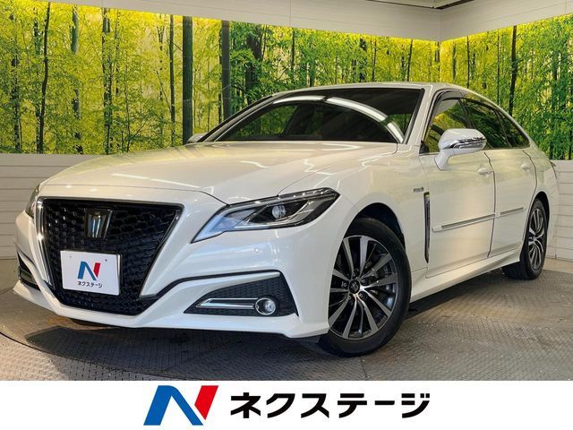 TOYOTA / CROWN sedan hybrid