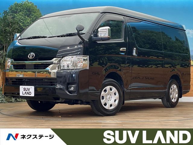 TOYOTA / HIACE van 4WD