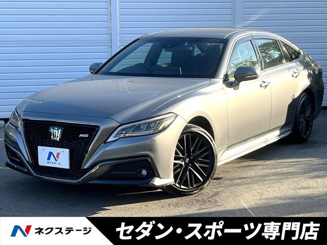 TOYOTA / CROWN sedan hybrid 4WD