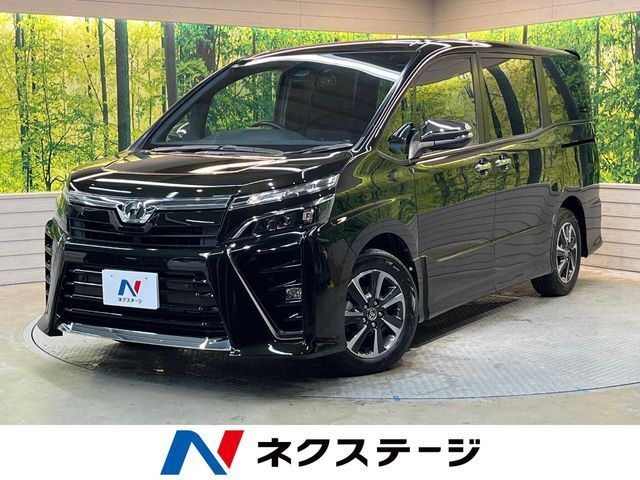 TOYOTA / VOXY