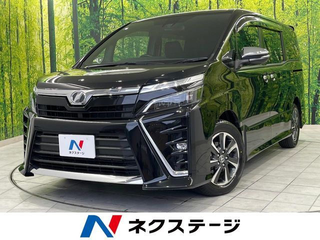 TOYOTA / VOXY