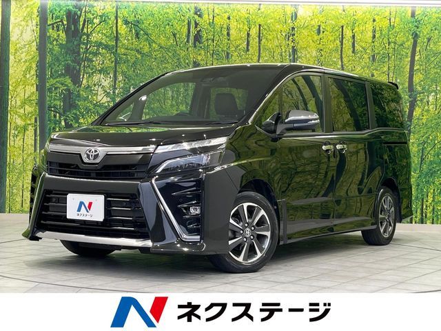 TOYOTA / VOXY