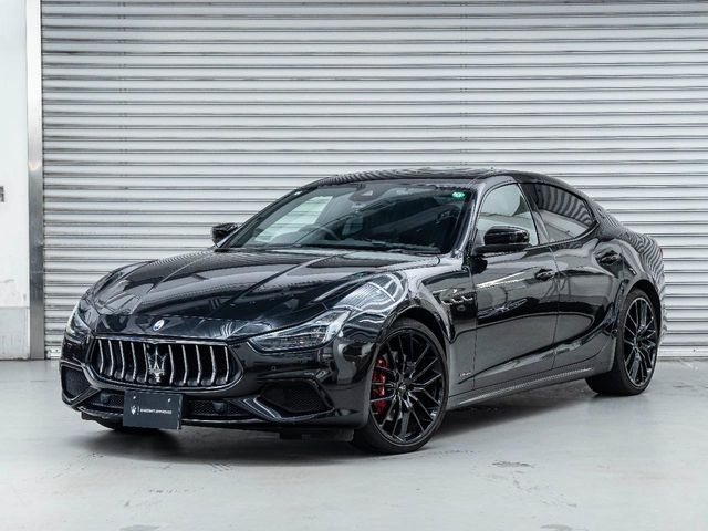 MASERATI / MASERATI GHIBLI Sedan