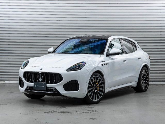 MASERATI / MASERATI Grecale