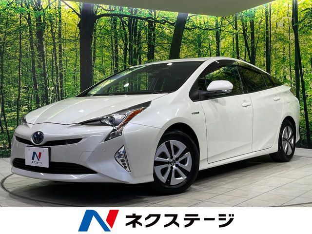 TOYOTA / PRIUS 4WD