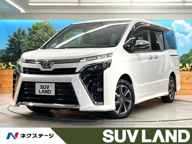 TOYOTA / VOXY