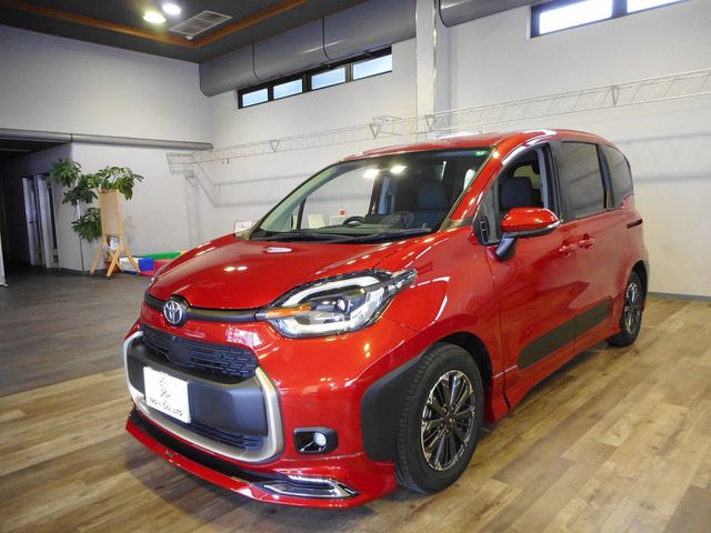 TOYOTA / SIENTA HYBRID