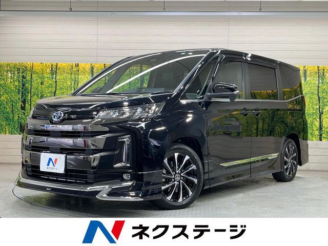 TOYOTA / NOAH HYBRID