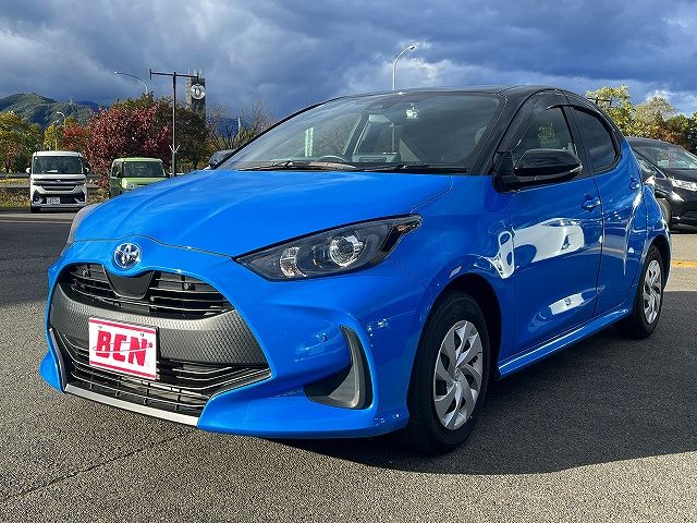 TOYOTA / YARIS HYBRID