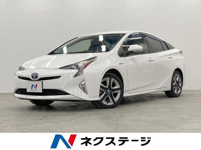 TOYOTA / PRIUS 4WD