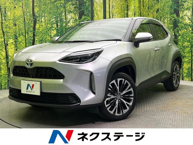 TOYOTA / YARIS CROSS HYBRID