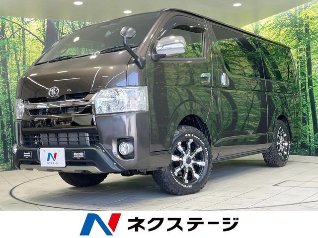 TOYOTA / HIACE van 4WD