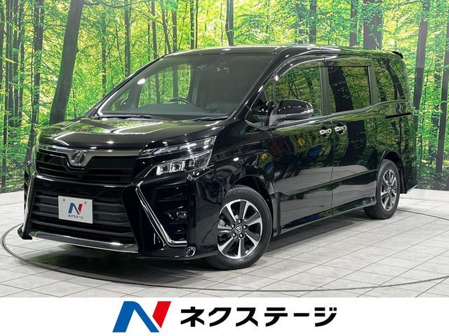 TOYOTA / VOXY