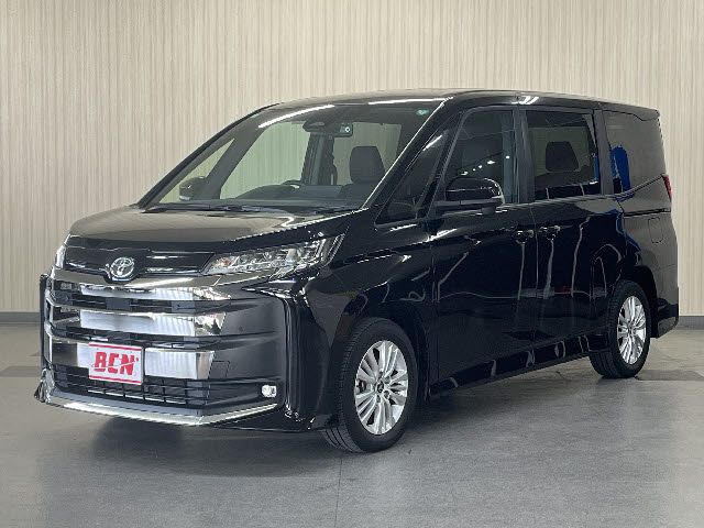 TOYOTA / NOAH