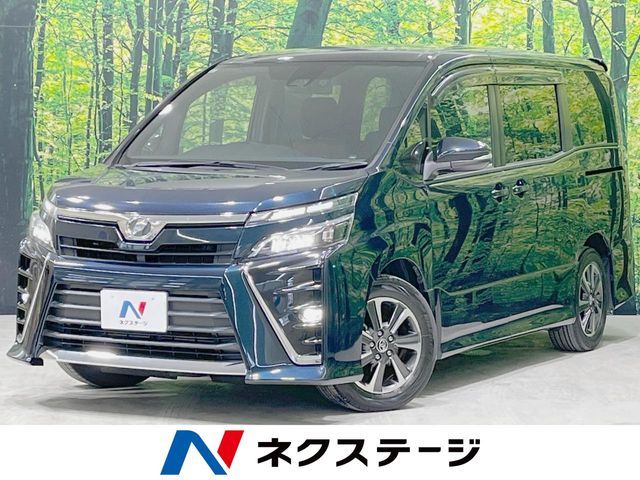 TOYOTA / VOXY