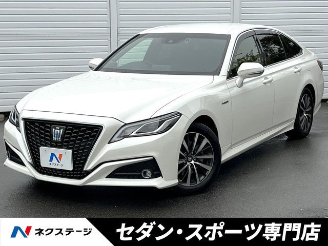 TOYOTA / CROWN sedan hybrid