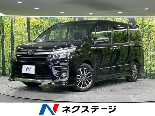 TOYOTA / VOXY