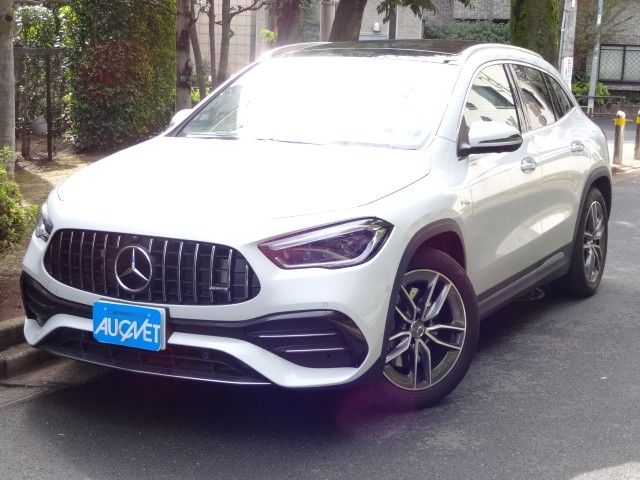 MERCEDES BENZ / MERCEDES AMG GLA class