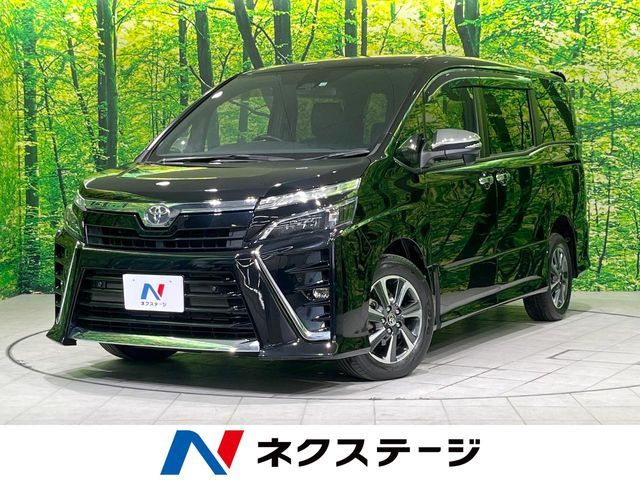 TOYOTA / VOXY 4WD