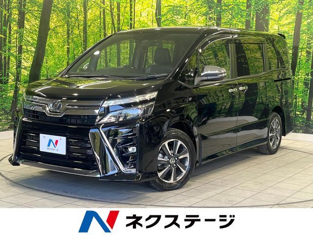 TOYOTA / VOXY
