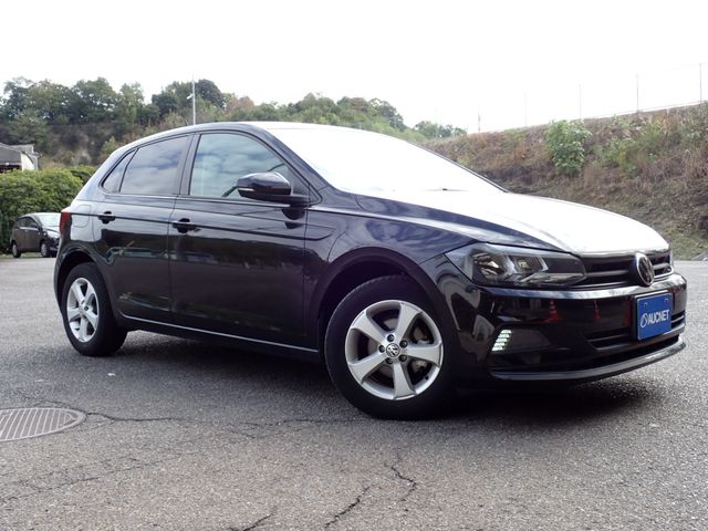 VOLKSWAGEN / VOLKSWAGEN POLO